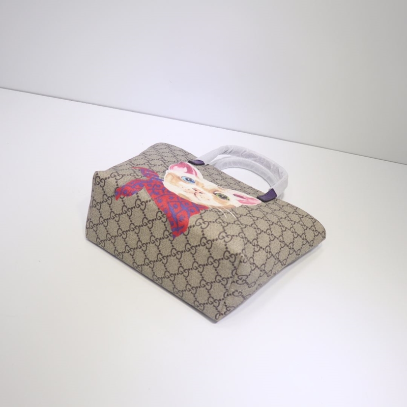 Gucci Shopping Bags